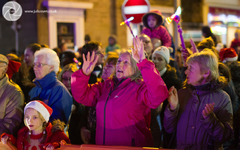 The crowds enjoy themselves at the Broughty Ferry Christmas Lights Switch-onThe crowds enjoy themselves at the Broughty Ferry Christmas Lights Switch-on